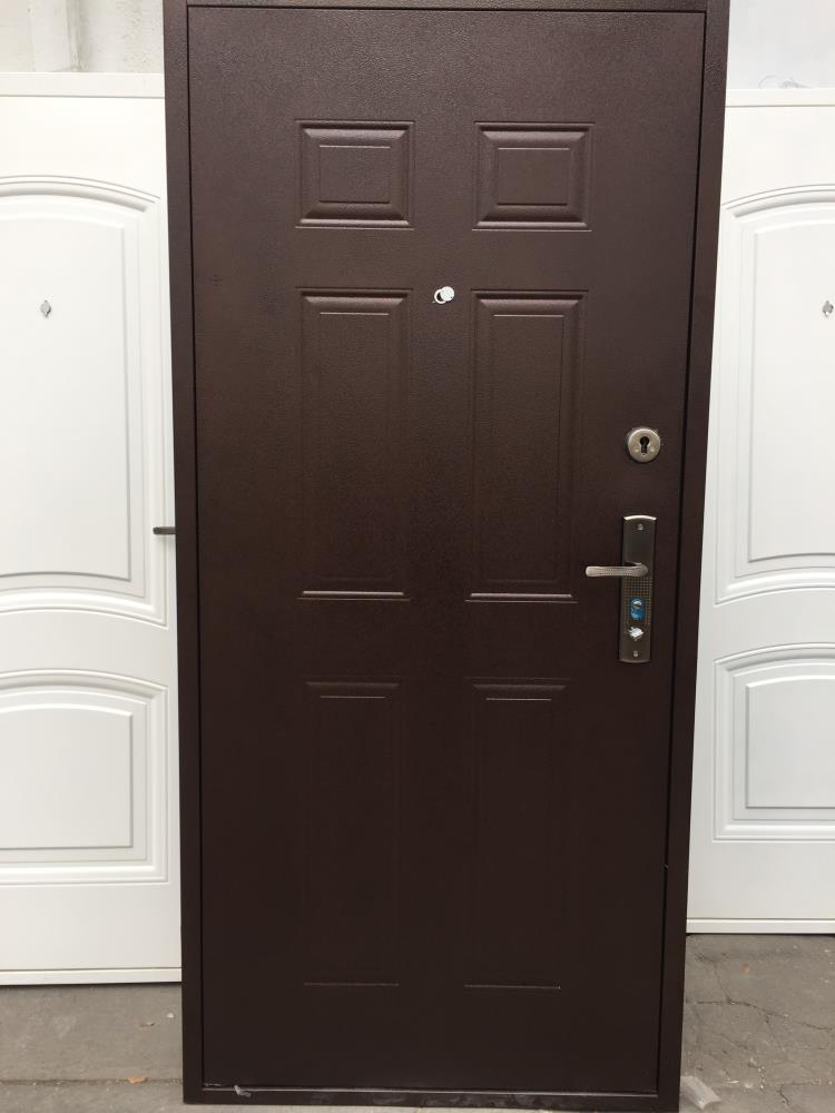 Szögletes barna kültéri acél biztonsági bejárati ajtó 96X205