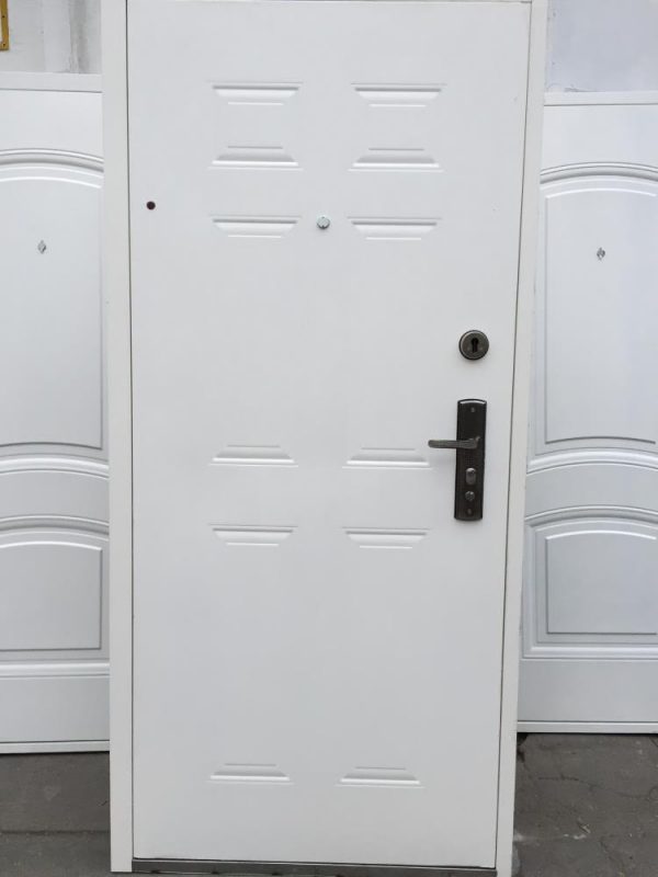 Szögletes fehér kültéri acél biztonsági bejárati ajtó 96X205